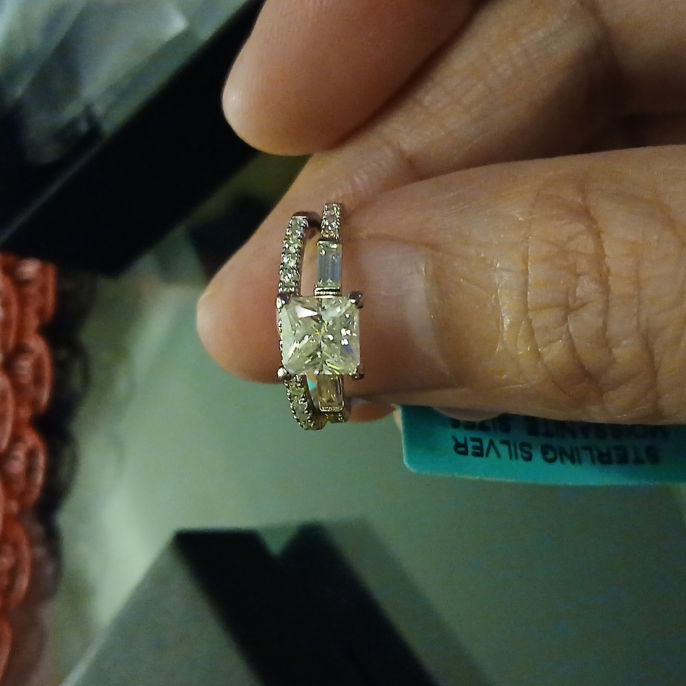 925 Moissanite Rings - Picture 7 of 7